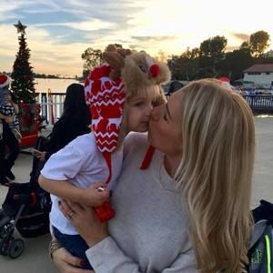 Meet your Posher, Leslie